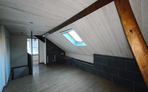 Maison à vendre    3 pièces •  Saint-Sylvestre