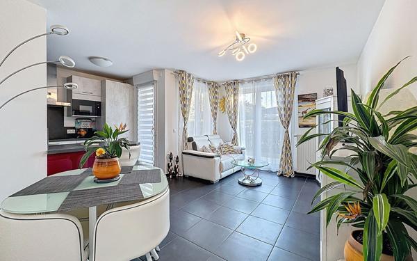 Appartement à vendre    3 pièces • 60,78 m2 Roissy-en-Brie