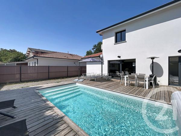 Maison à vendre  4 pièces - 110,29 m 2   GUJAN MESTRAS  - 33