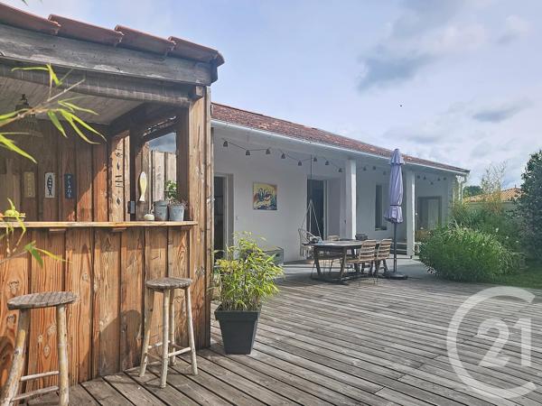 Maison à vendre  4 pièces - 110,29 m 2   GUJAN MESTRAS  - 33