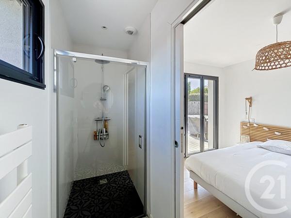 Maison à vendre  4 pièces - 110,29 m 2   GUJAN MESTRAS  - 33