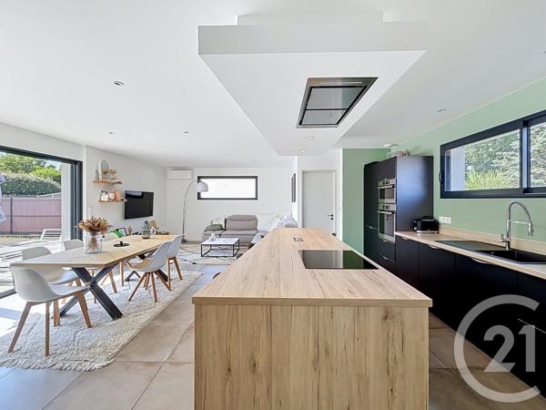 Maison à vendre  4 pièces - 110,29 m 2   GUJAN MESTRAS  - 33