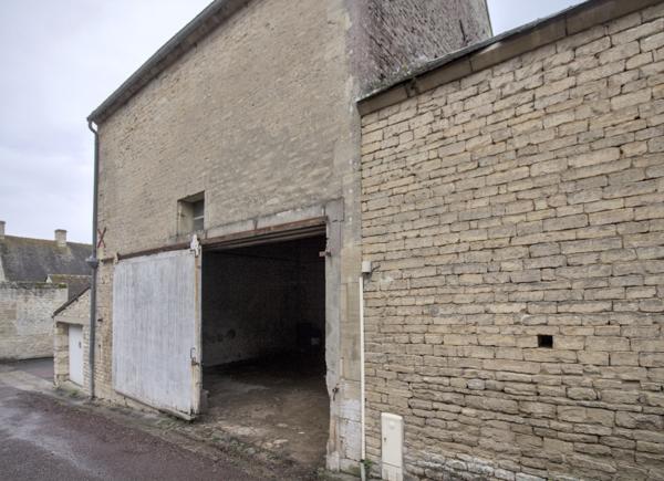 Immeuble à vendre à Colombiers-sur-Seulles (14480) - Calvados