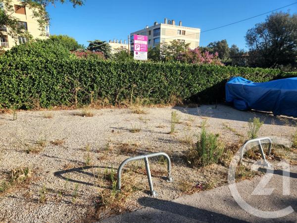 Parking à vendre  14 m2 MARSEILLE - 13008