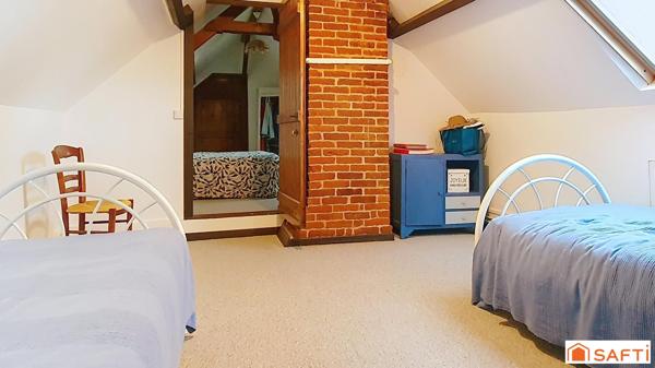 Jolie maison Normande, 2-3 chambres, commerces à pied