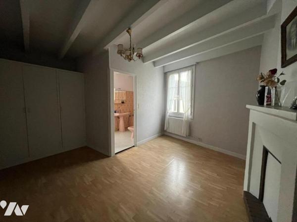 Maison de village avec grange et jardin