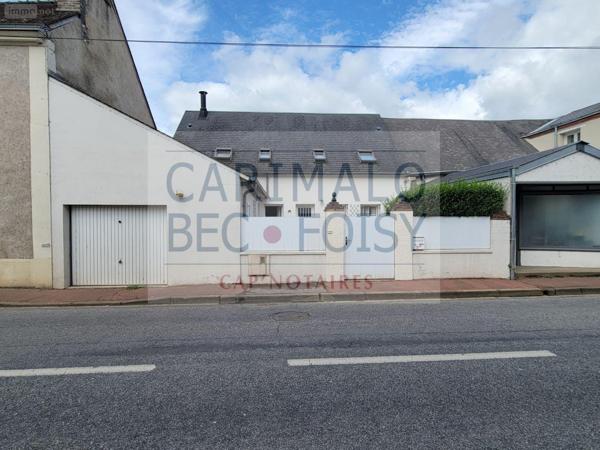 Maison à vendre à Cloyes-les-Trois-Rivières dans l'Eure-et-Loir (28220), ref : RCA/888   
Centre ville