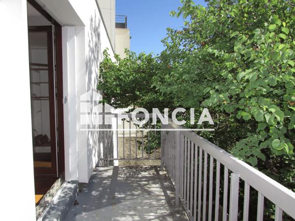 Location Studio 16.84 m² - 9 RUE DE L'AIGLE Grenoble 38100