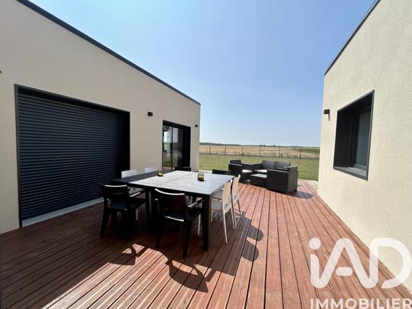 Maison à vendre 4 pièces 148 m² Saint-Lyé-la-Forêt