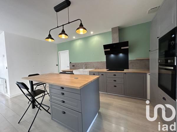 Maison à vendre 4 pièces 148 m² Saint-Lyé-la-Forêt