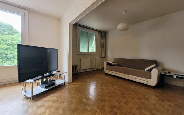 Appartement à vendre    4 pièces • 84 m2 Creil