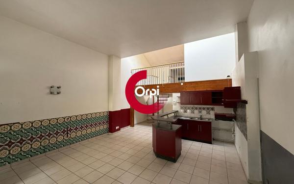 Appartement à vendre    5 pièces • 100 m2 Vienne