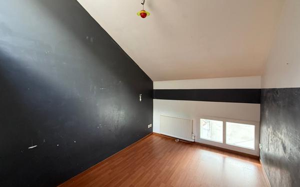 Appartement à vendre    5 pièces • 100 m2 Vienne