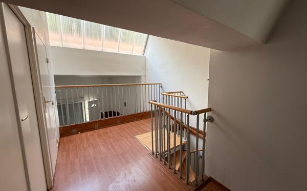 Appartement à vendre    5 pièces • 100 m2 Vienne