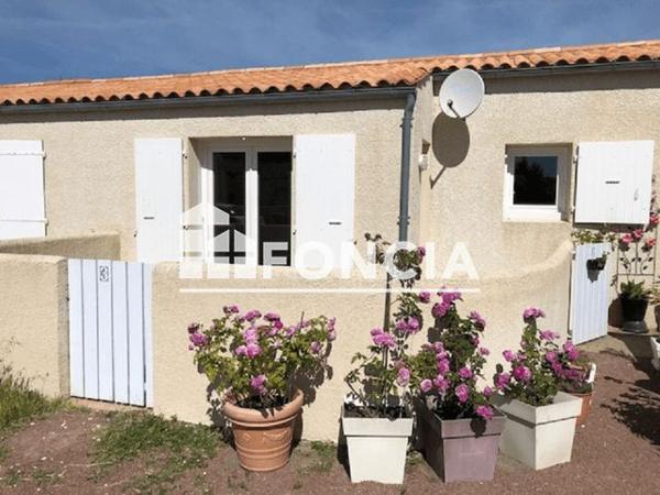 Location Maison 2 pièces 37 m² - 45 AVENUE DU COLOMBIER St Pierre D Oleron 17310