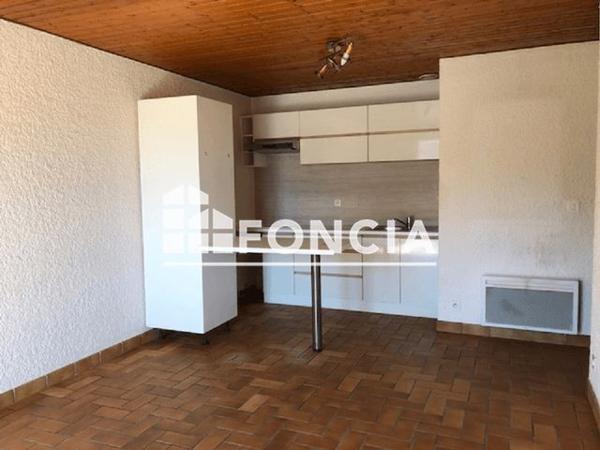 Location Maison 2 pièces 37 m² - 45 AVENUE DU COLOMBIER St Pierre D Oleron 17310