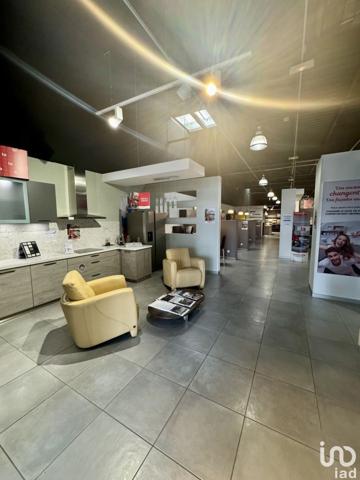 Droit au bail à vendre 426 m² Lisses