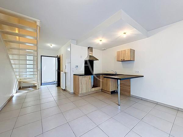 PAU T3 avec esprit maison, terrasse et 2 parkings - Saint-Julien / Hélioparc