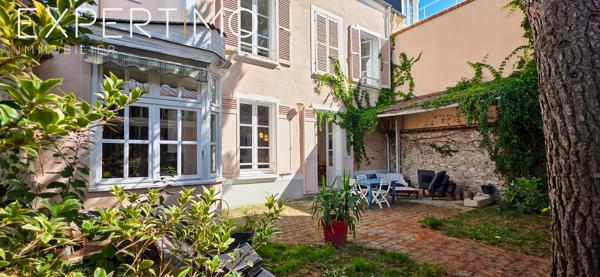 Maison bourgeoise de 200 m² habitables dans le centre historique d’Étampes