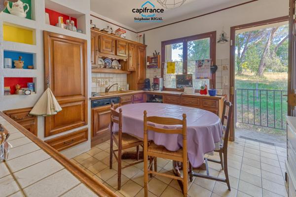 Maison à vendre 7 pièces de 183 m2 habitables sur un terrain de 10655m2