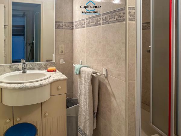 Maison à vendre 7 pièces de 183 m2 habitables sur un terrain de 10655m2