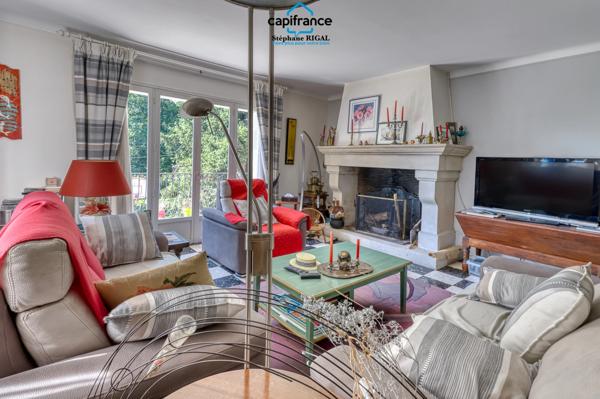 Maison à vendre 7 pièces de 183 m2 habitables sur un terrain de 10655m2