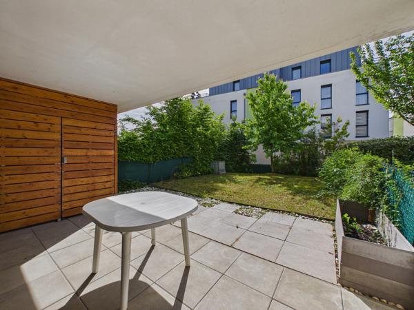 RARE-Superbe appartement avec jardin et garage