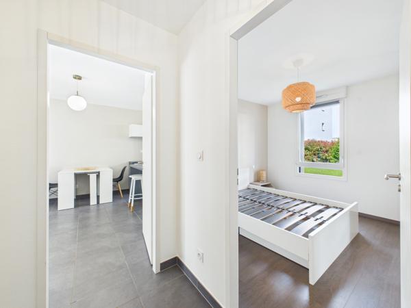 RARE-Superbe appartement avec jardin et garage