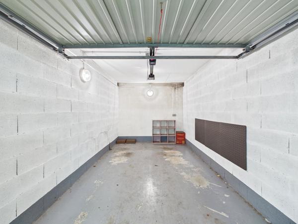 RARE-Superbe appartement avec jardin et garage