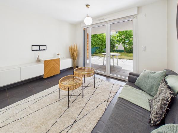 RARE-Superbe appartement avec jardin et garage