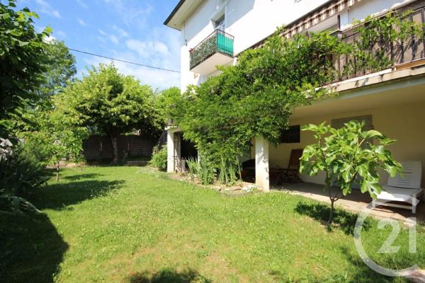 Appartement F5 à vendre  5 pièces - 118,68 m 2   RUMILLY  - 74