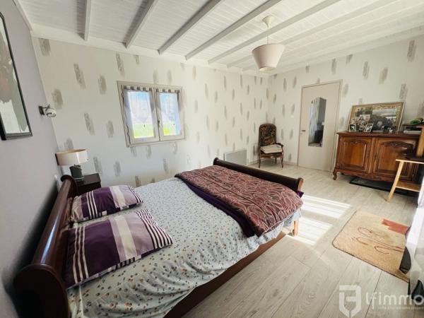 Maison à rénover au calme avec piscine - 24700 Montpon Ménesterol