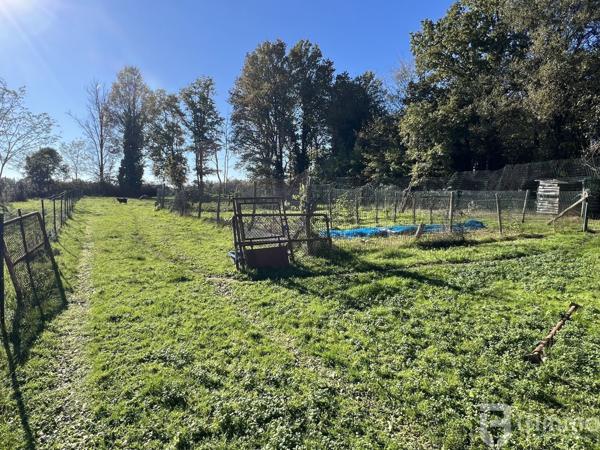 Maison à rénover au calme avec piscine - 24700 Montpon Ménesterol