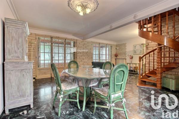 Maison à vendre 4 pièces 87 m² Tourves