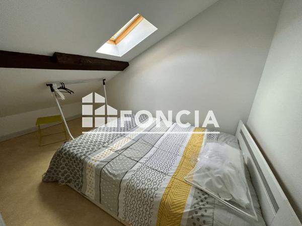 Location Appartement meublé 2 pièces 31.35 m² - 9 RUE DE LA REPUBLIQUE Pau 64000