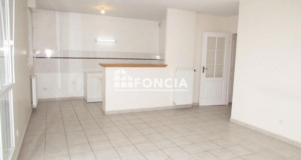 Location Appartement 3 pièces 65.76 m² - Grenoble 38000