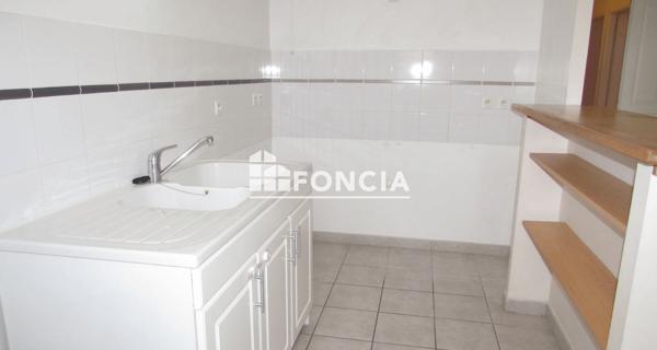 Location Appartement 3 pièces 65.76 m² - Grenoble 38000