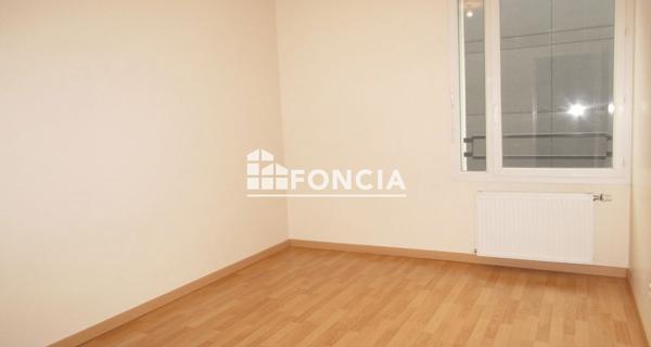 Location Appartement 3 pièces 65.76 m² - Grenoble 38000