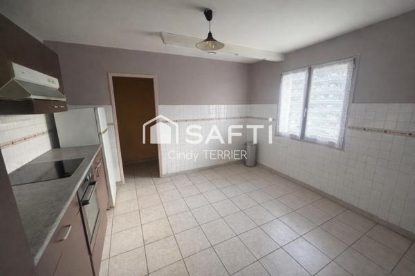 Maison plain pied au calme avec travaux à prevoir