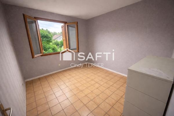 Maison plain pied au calme avec travaux à prevoir