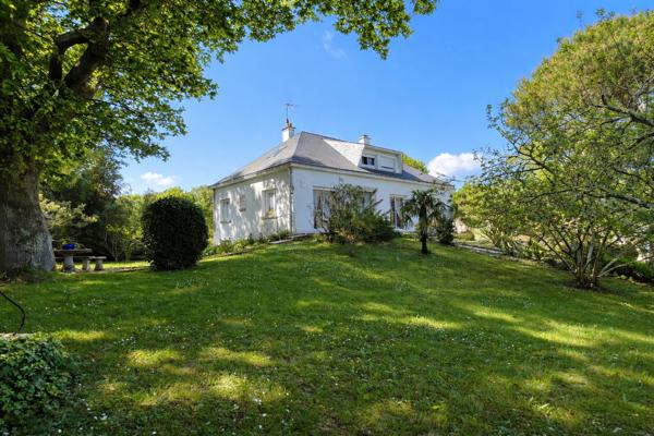 Maison - 6 pièces - 140 m²