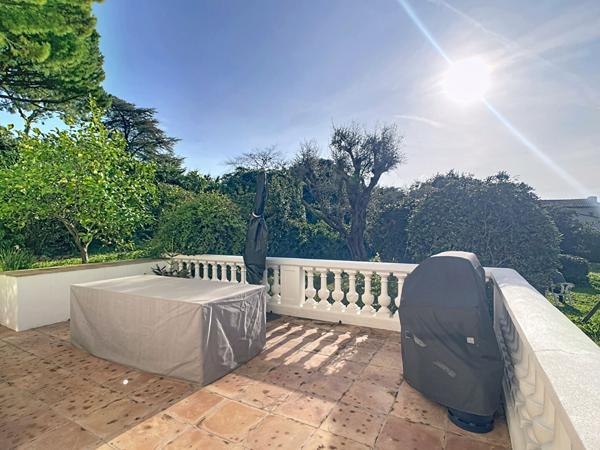Maison de Prestige à Vendre à Antibes