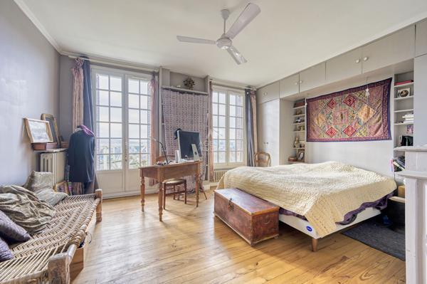SÈVRES RIVE DROITE - MAISON DE CHARME 1 595 000 € **  - Référence  704-S
