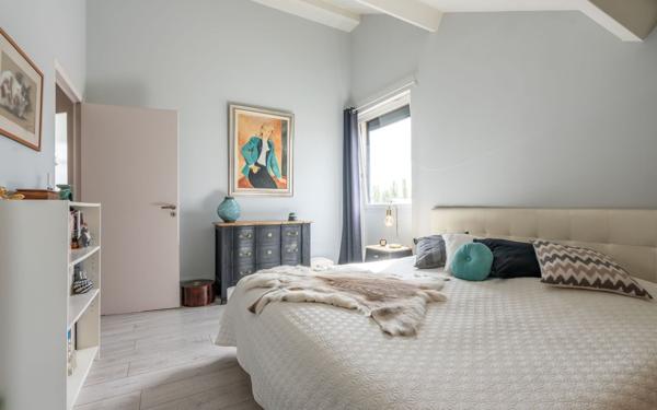 Maison à vendre    4 pièces • 140,21 m2 Joinville-le-Pont