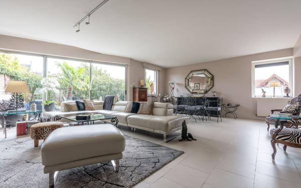 Maison à vendre    4 pièces • 140,21 m2 Joinville-le-Pont