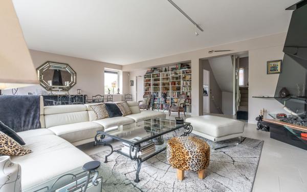 Maison à vendre    4 pièces • 140,21 m2 Joinville-le-Pont