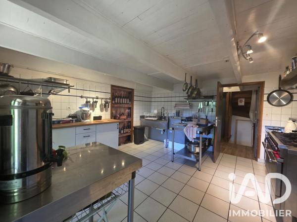 Murs commerciaux  à vendre 484 m² Chambon-sur-Lac