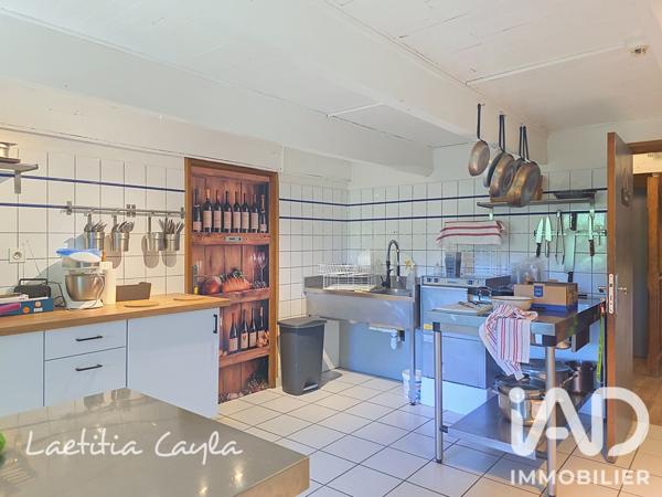 Murs commerciaux  à vendre 484 m² Chambon-sur-Lac