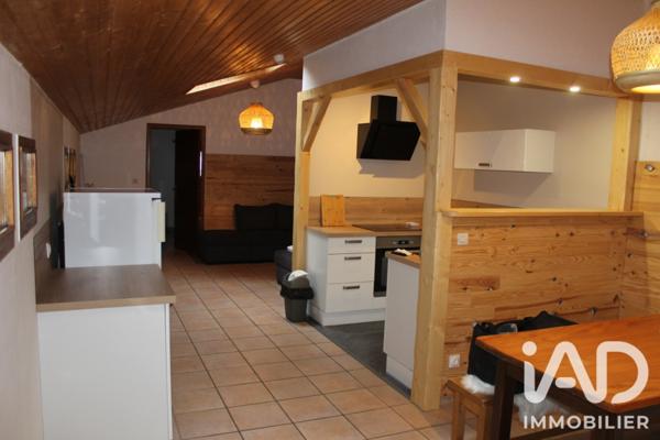 Murs commerciaux  à vendre 484 m² Chambon-sur-Lac