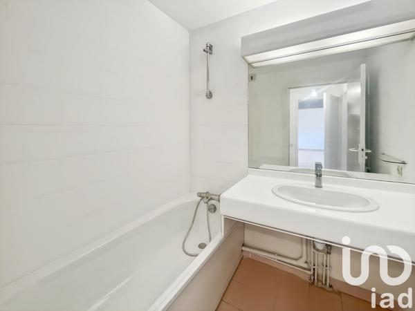 Appartement à vendre 2 pièces 50 m² Nîmes-Saint-Césaire